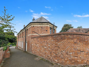 Photo 9- click for photo gallery